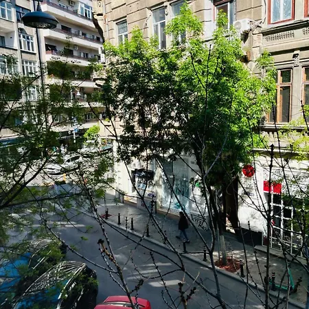 Iancu Apartman *
